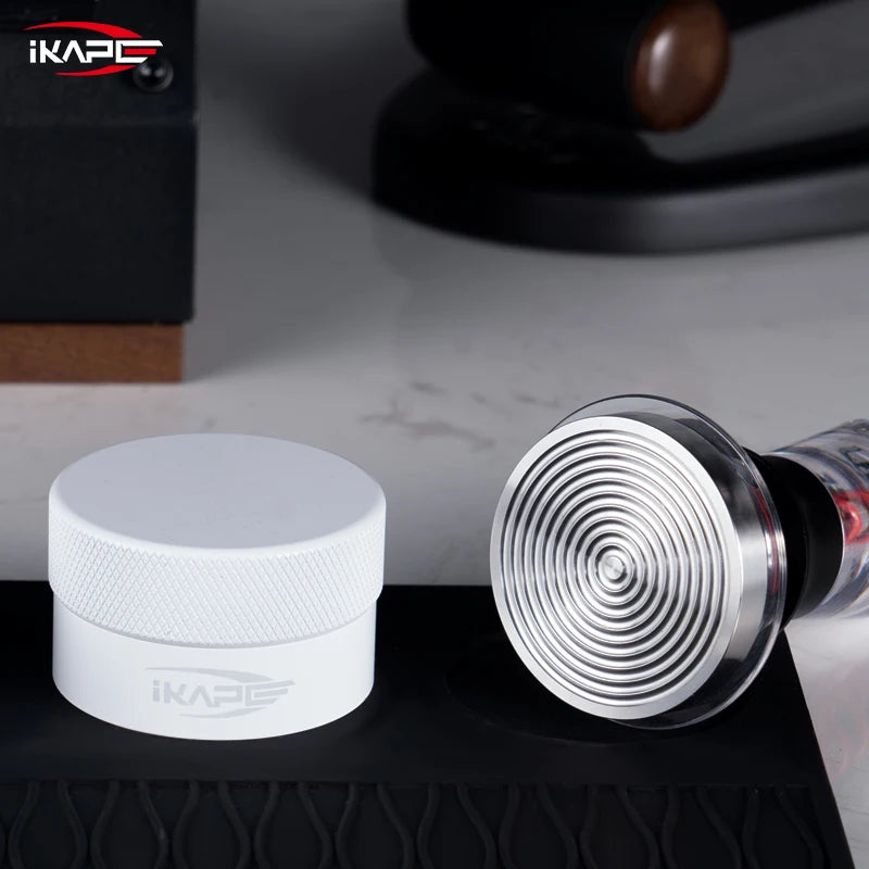 Tamper de Café IKAPE V3 Transparente V2 – Prensador Calibrado con Resorte y Base de Acero Inoxidable Premium para Espresso 51/54/58mm