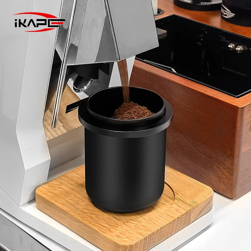 Taza Dosificadora de Espresso IKAPE (Negra) – Compatible con Portafiltros de 51 mm a 58 mm, Accesorio de Aluminio para Café Espresso