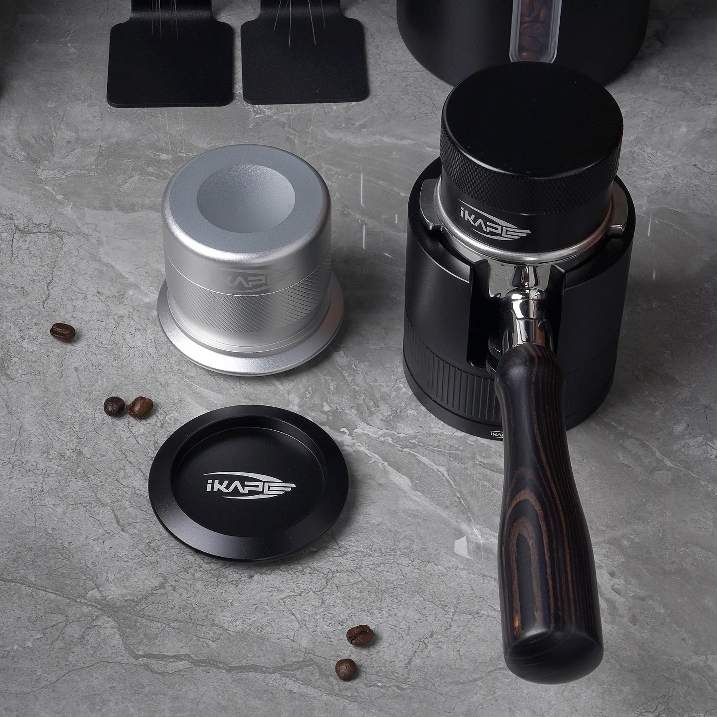 Base de Distribuidor de Café Espresso IKAPE – Compatible con Todas las Marcas, Tamaño Calibrado para Distribución Uniforme