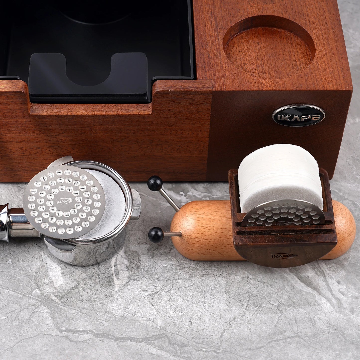 "Kit de Filtros y Puck Screens para Espresso IKAPE – Organizador de Madera Estilo Caracol con 100 Filtros de Papel y 2 Pantallas de Disco Ultrafinas