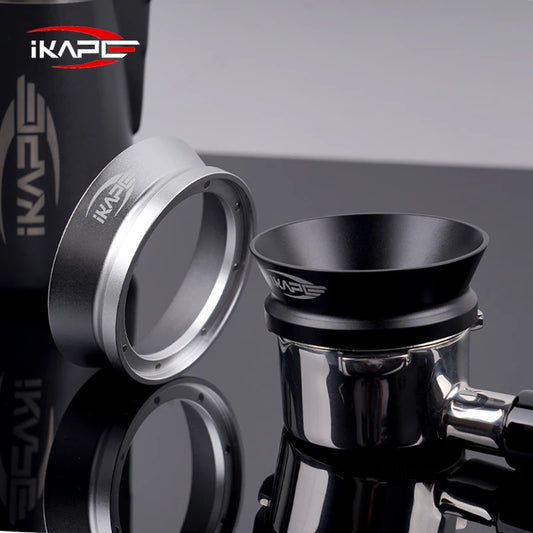 Embudo Dosificador Magnético IKAPE para Café Espresso – Compatible con Portafiltros de 51 mm, 54 mm y 58 mm con Fijación Magnética Potente (Negro/Plateado